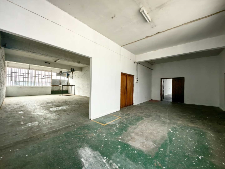 To Let commercial Property for Rent in Maitland Western Cape